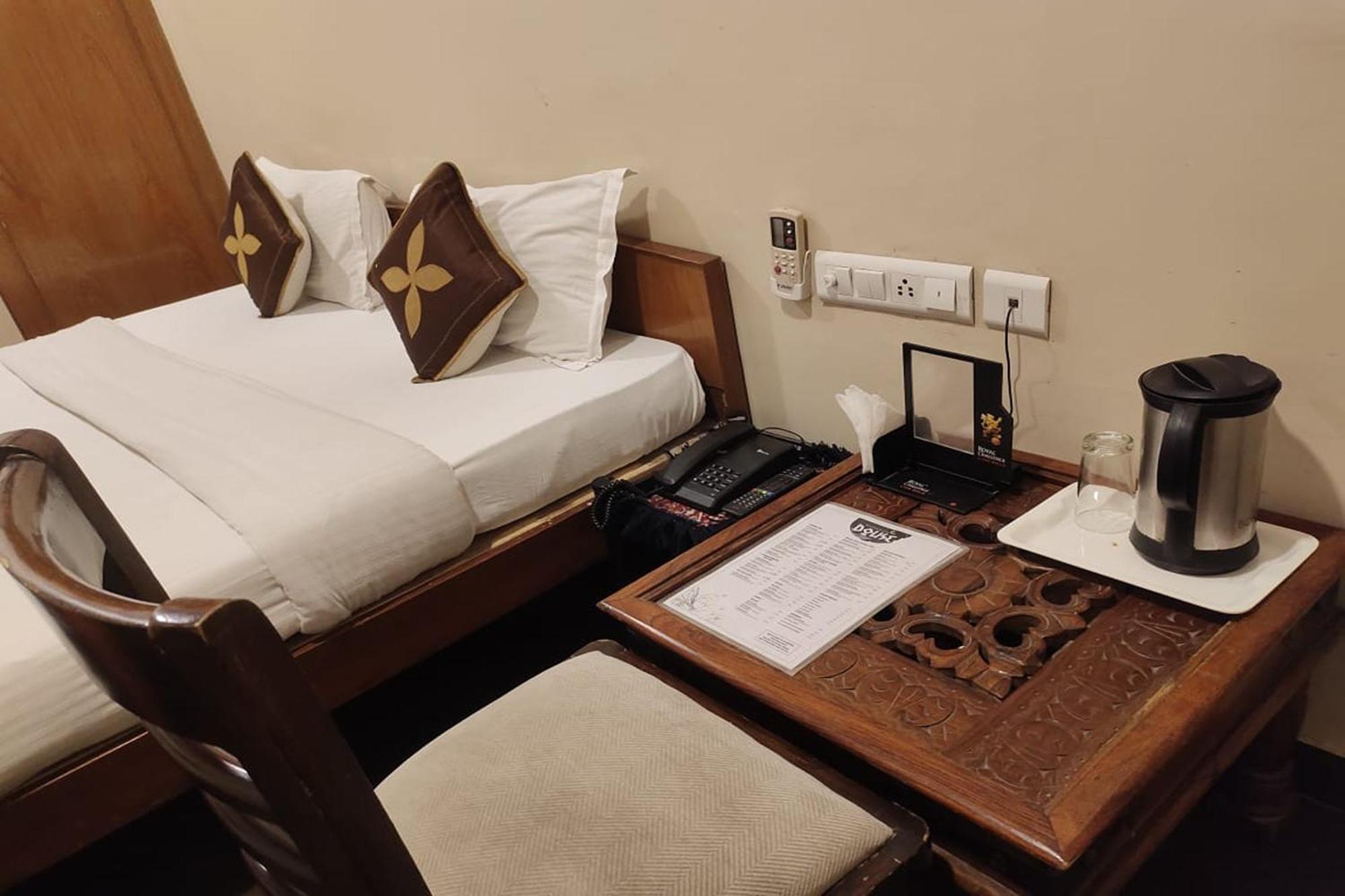 Hotel Rang Mahal Near Jaipur International Airport Dış mekan fotoğraf