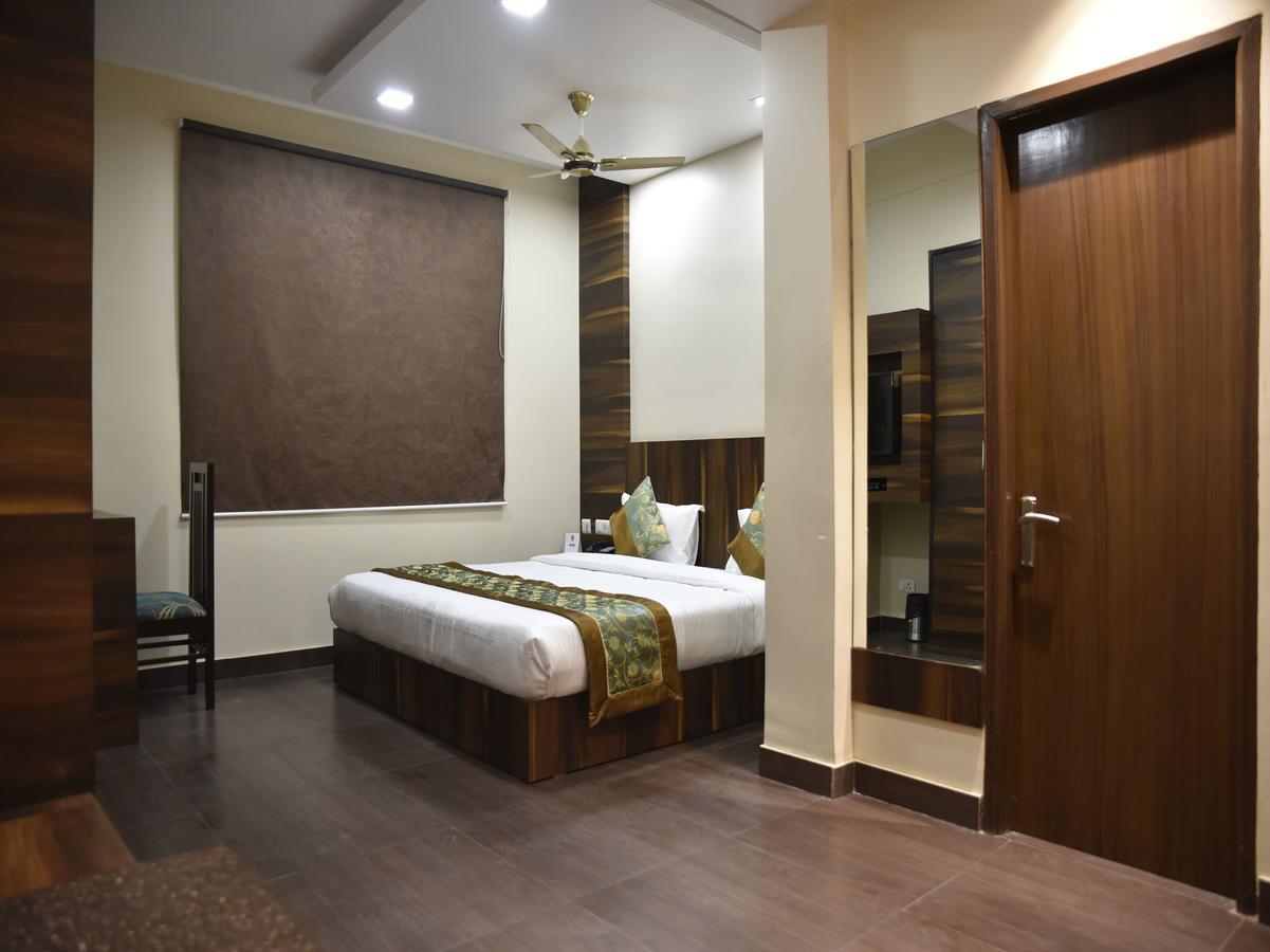 Hotel Rang Mahal Near Jaipur International Airport Dış mekan fotoğraf