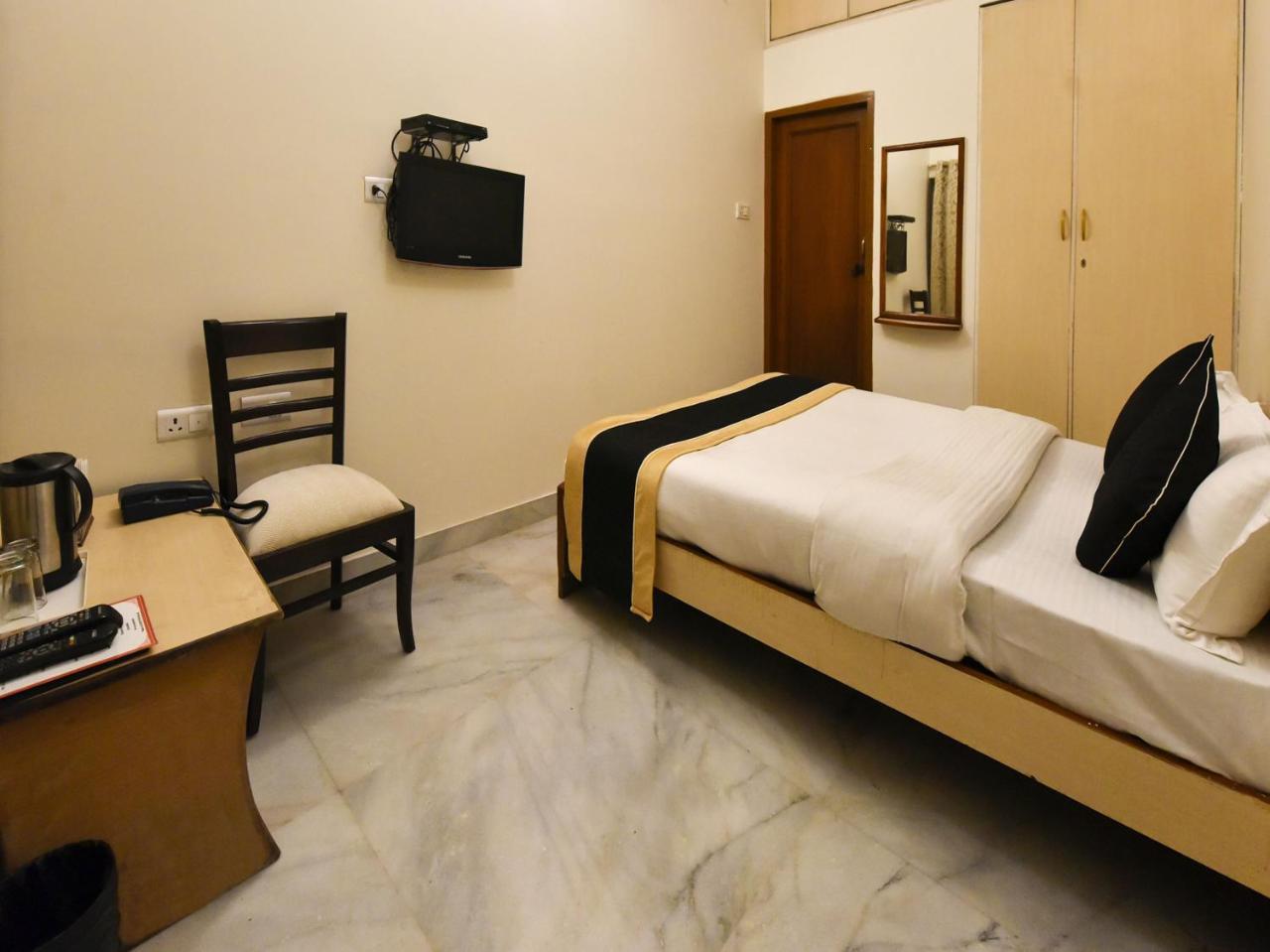 Hotel Rang Mahal Near Jaipur International Airport Dış mekan fotoğraf