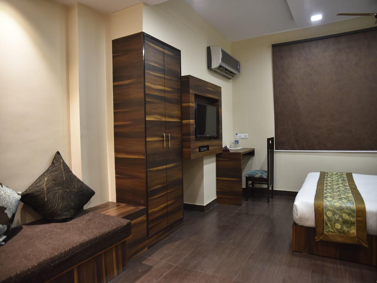 Hotel Rang Mahal Near Jaipur International Airport Dış mekan fotoğraf