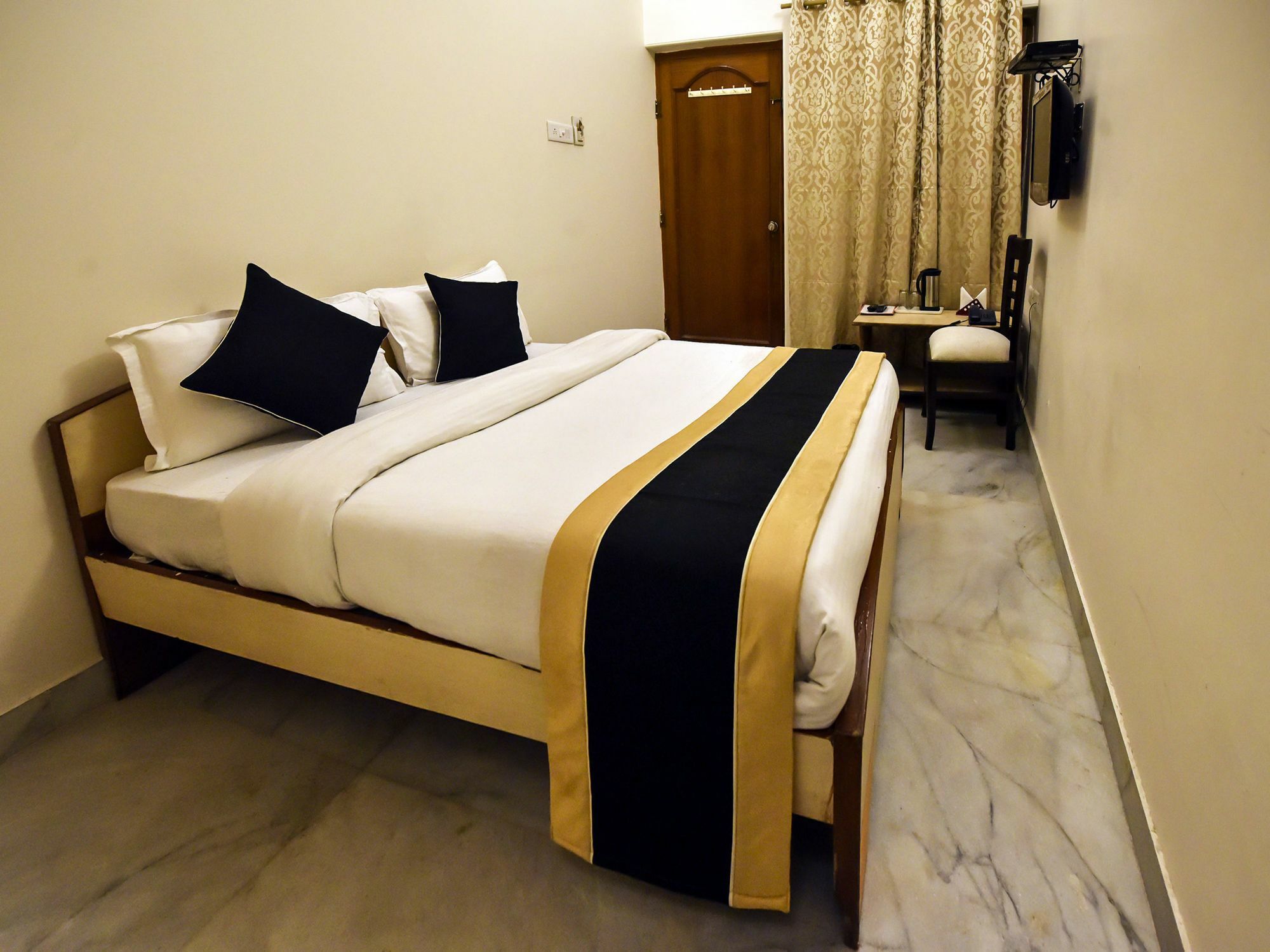 Hotel Rang Mahal Near Jaipur International Airport Dış mekan fotoğraf